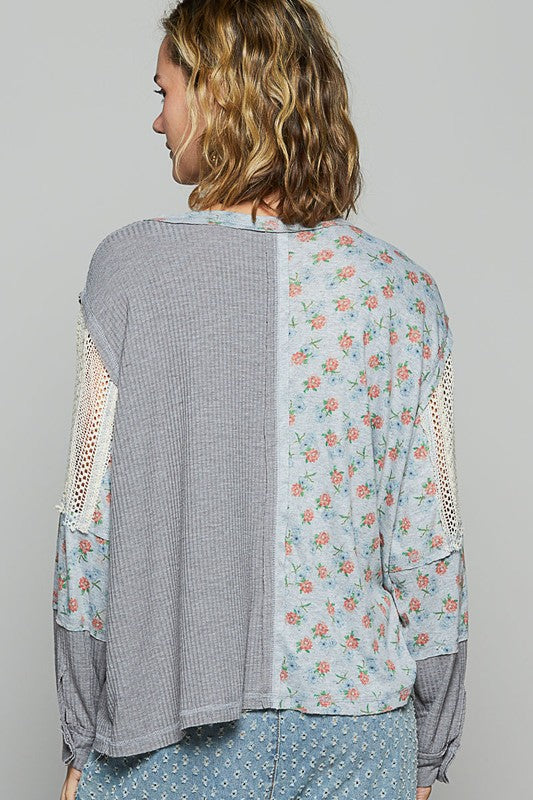 POL Floral Crochet Patch V-Neck Top in Gray | URBAN ECHO SHOP